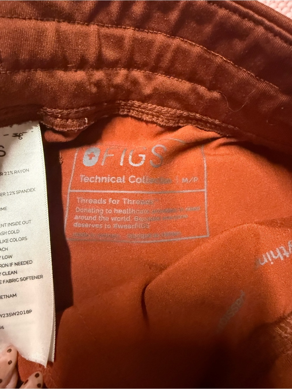 Figs Women's auburn yola scrub bottoms - Picture 4 of 5